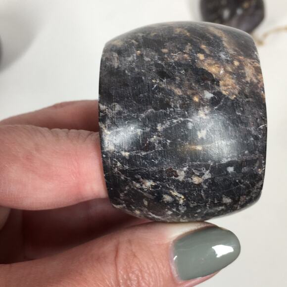 🆕 NEW Marble Napkin Ring Holders Moody Decor Natural Stone Gray Tan Beige 4 - Picture 10 of 15